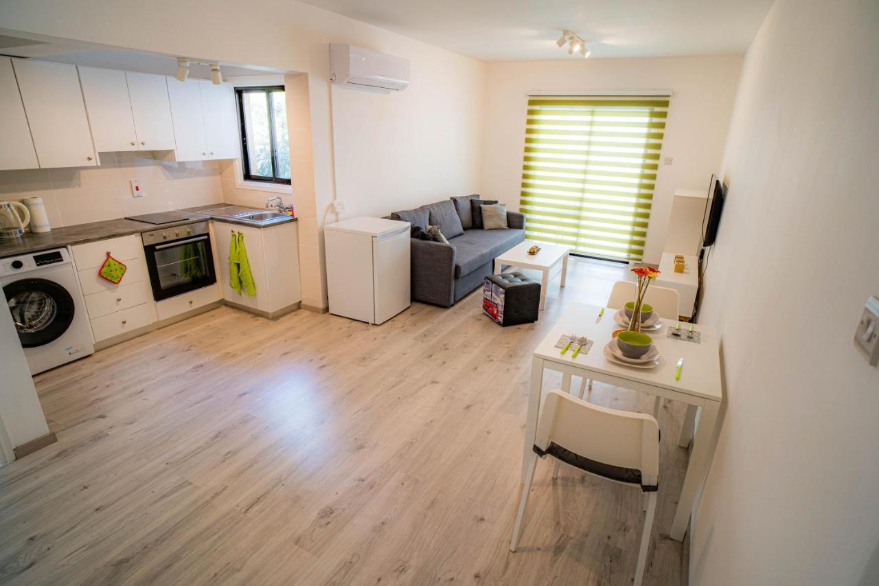 Cozy Apartment In Kapparis Paralimni Bagian luar foto